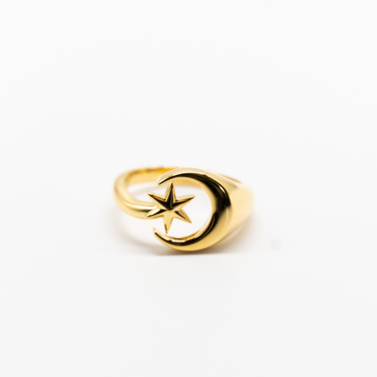 Gold Ring Moon and star